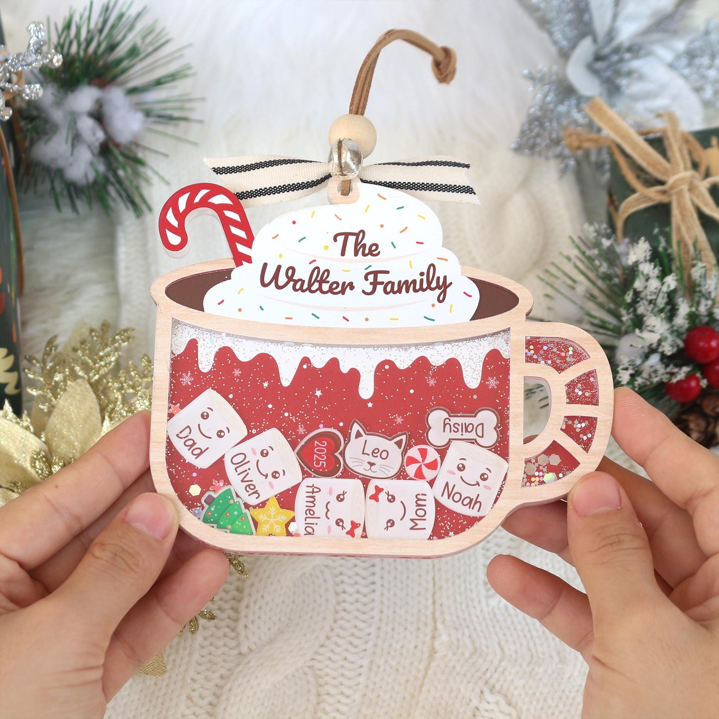 Personalized Marshmallows Family Ornament 2025, 4D Shaker Family Ornament With Pets, Family Christmas Gifts, Family Keepsake