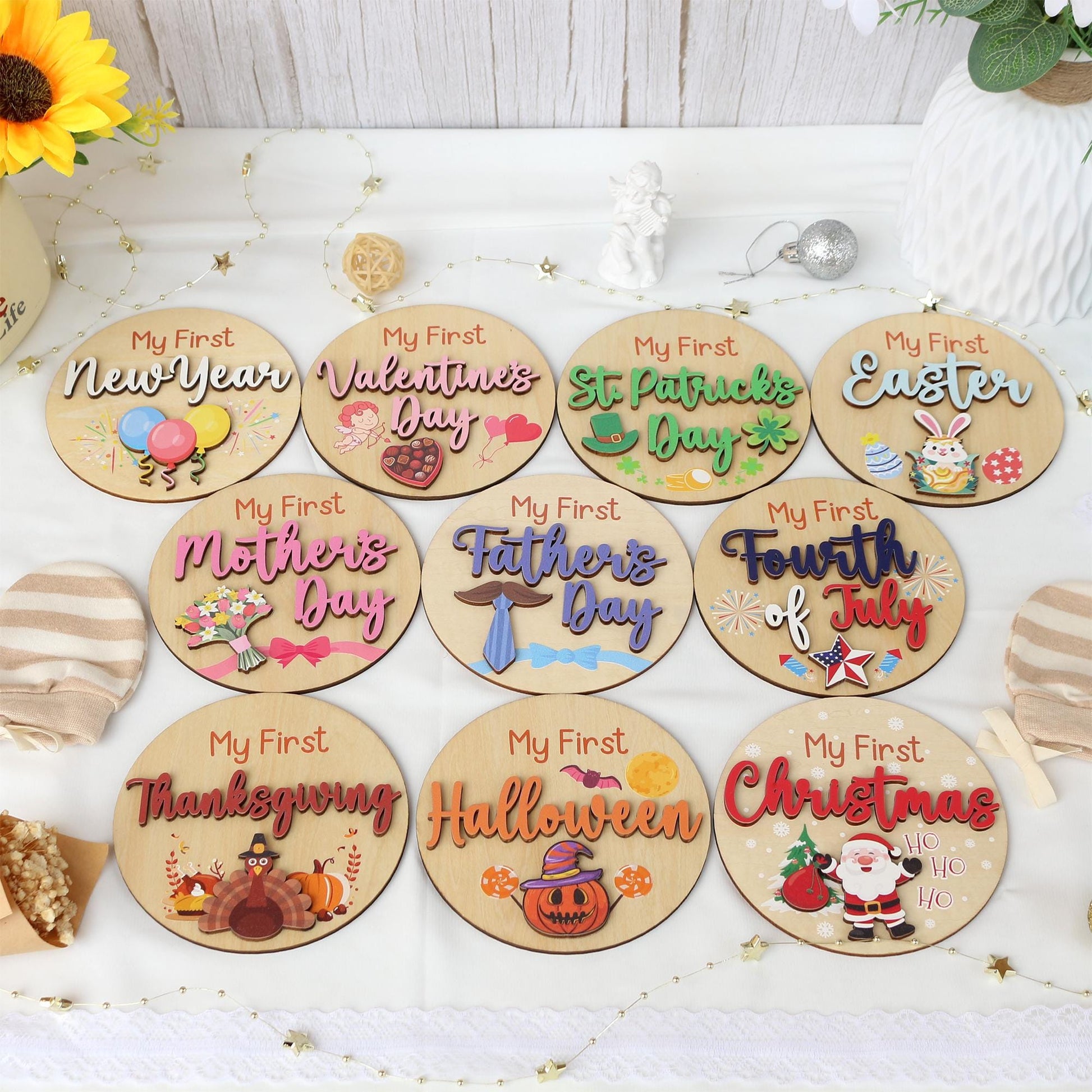 Baby's First Holiday Milestone Discs: Photo Prop Gift Set
