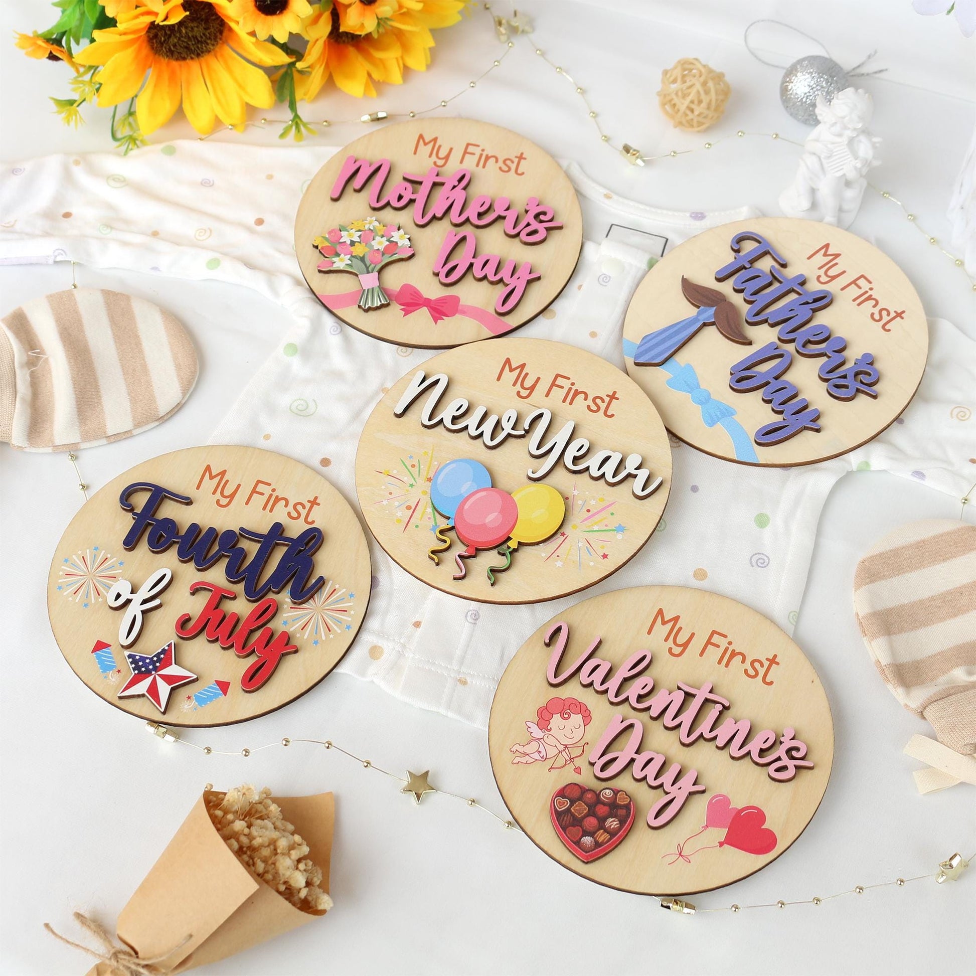 Baby's First Holiday Milestone Discs: Photo Prop Gift Set