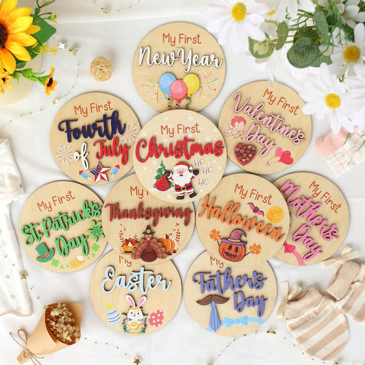 Baby's First Holiday Milestone Discs: Photo Prop Gift Set