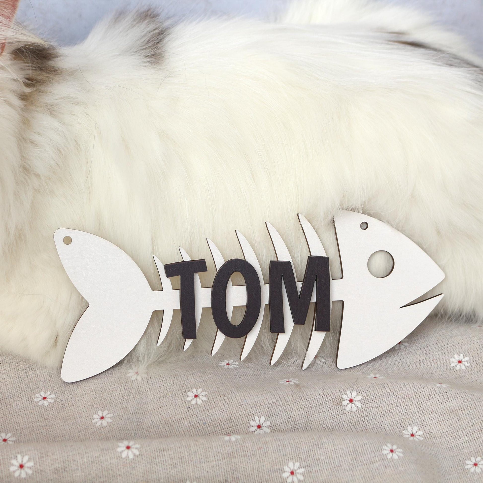 Wooden Cat Name Tag – Personalized Pet Name Sign for Pet House, Room, Crate, Kennel, or Feeding Area – Dog Plaque – Cat House Sign