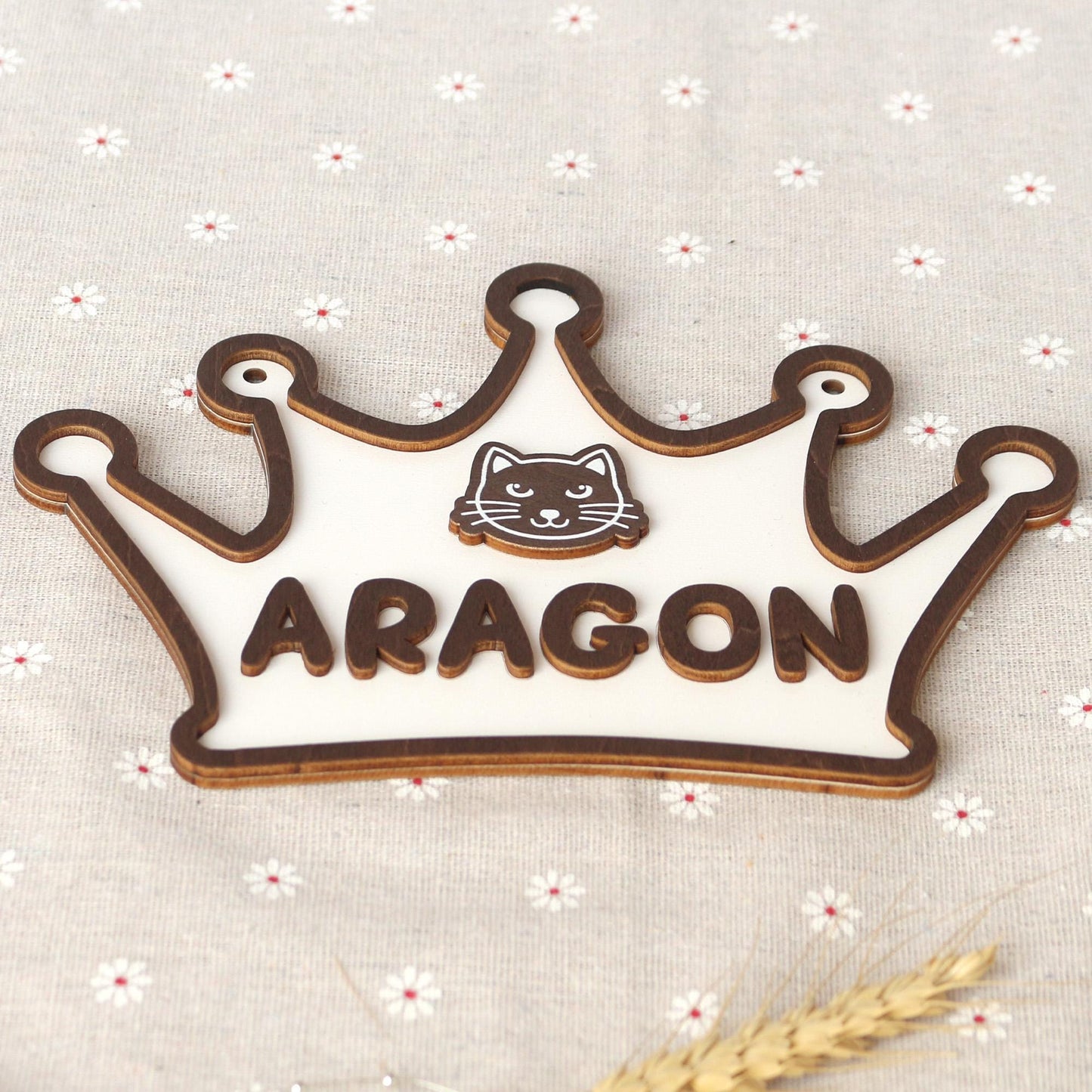 Personalized Wooden Pet Name Sign: Dog/Cat Room Decor