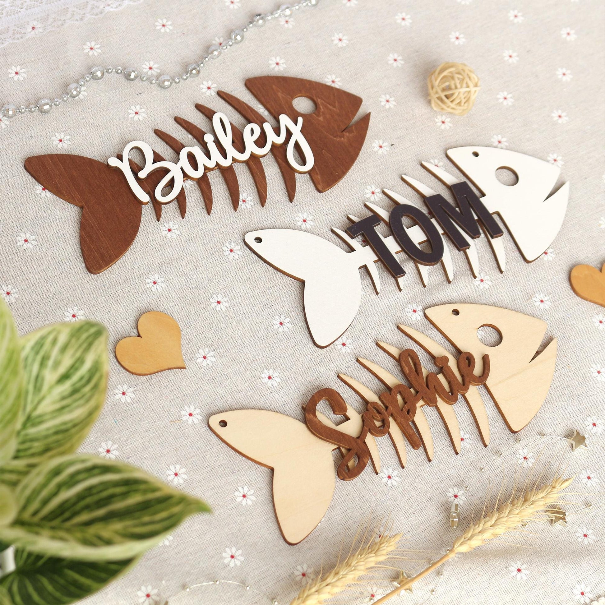 Wooden Cat Name Tag – Personalized Pet Name Sign for Pet House, Room, Crate, Kennel, or Feeding Area – Dog Plaque – Cat House Sign