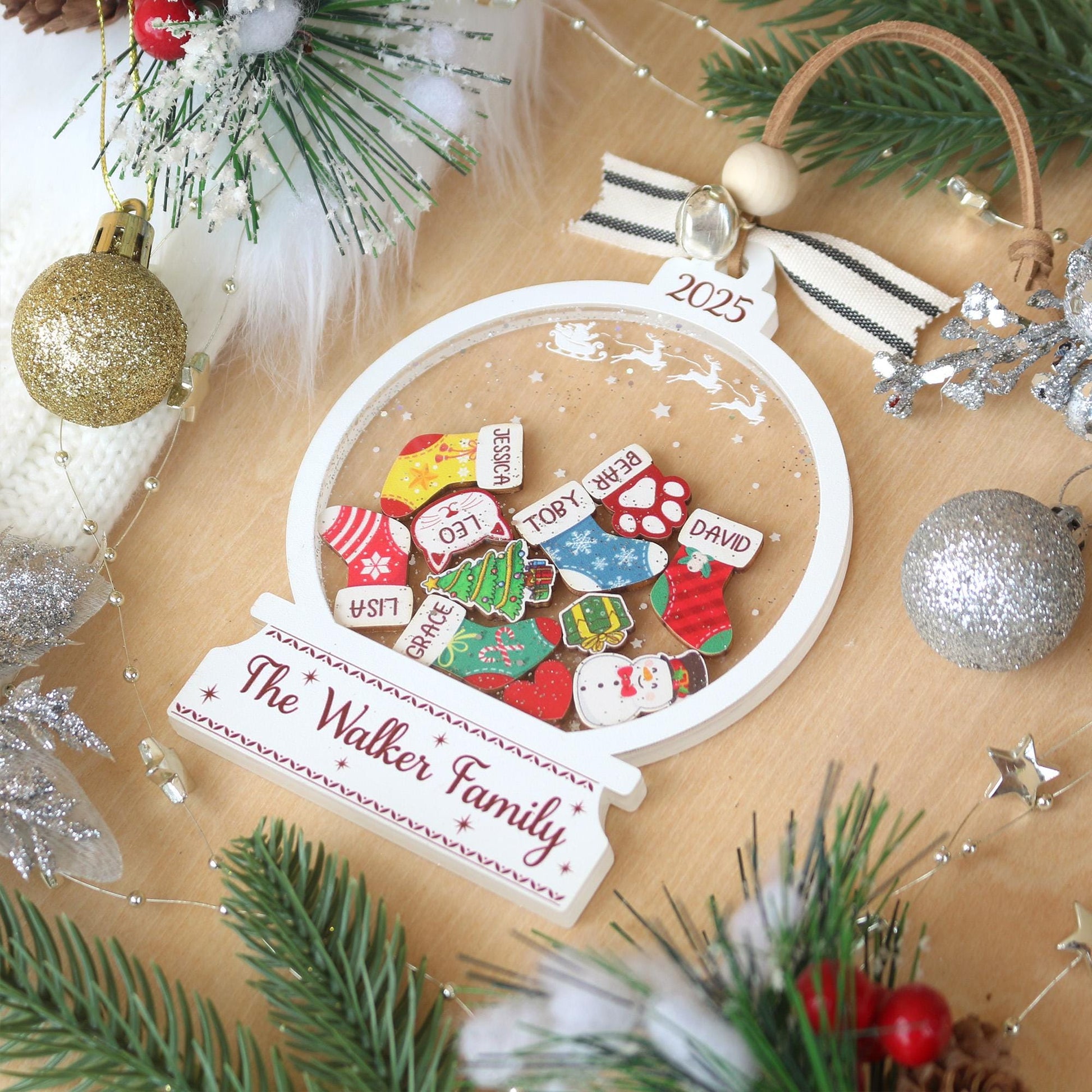 Personalized Family Shaker Ornament 2025: Custom Christmas Keepsake with Names & Pets