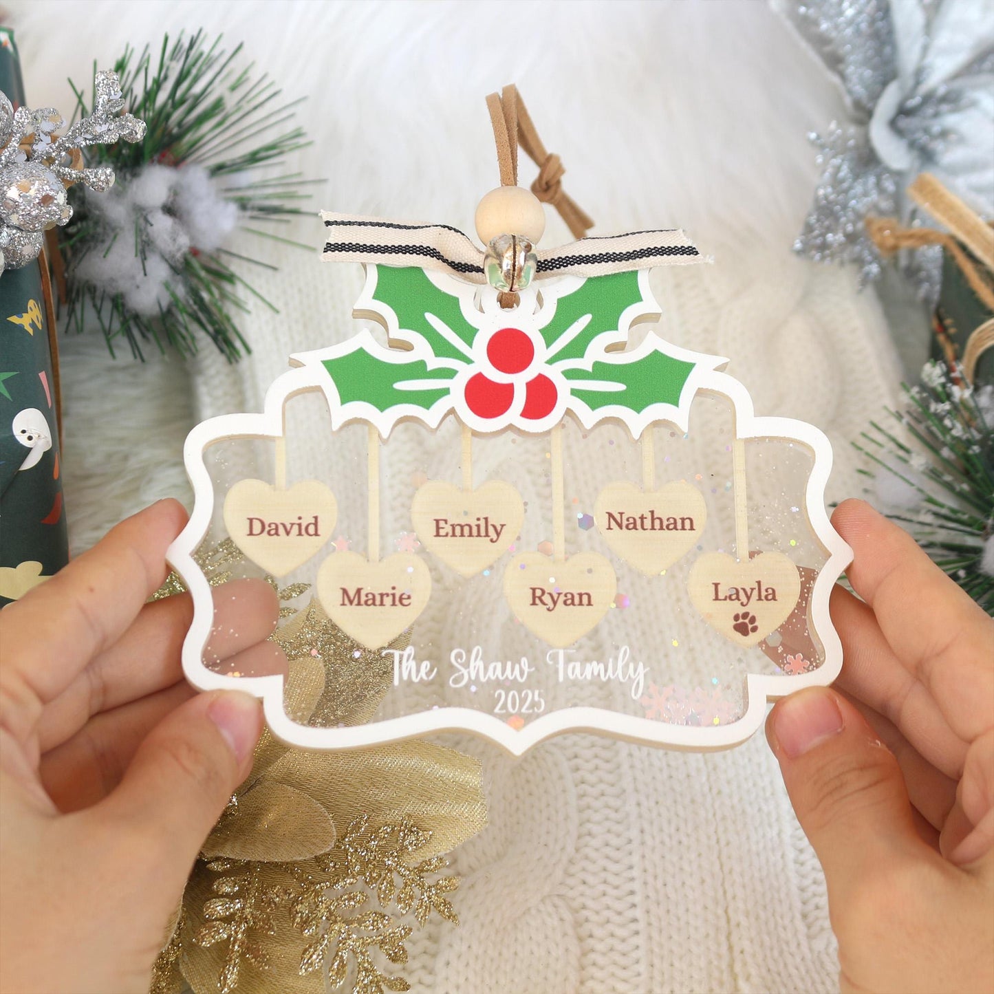 Personalized Family Ornament 2025: Custom Christmas Ornament 2025, Christmas Keepsake with Names & Pets